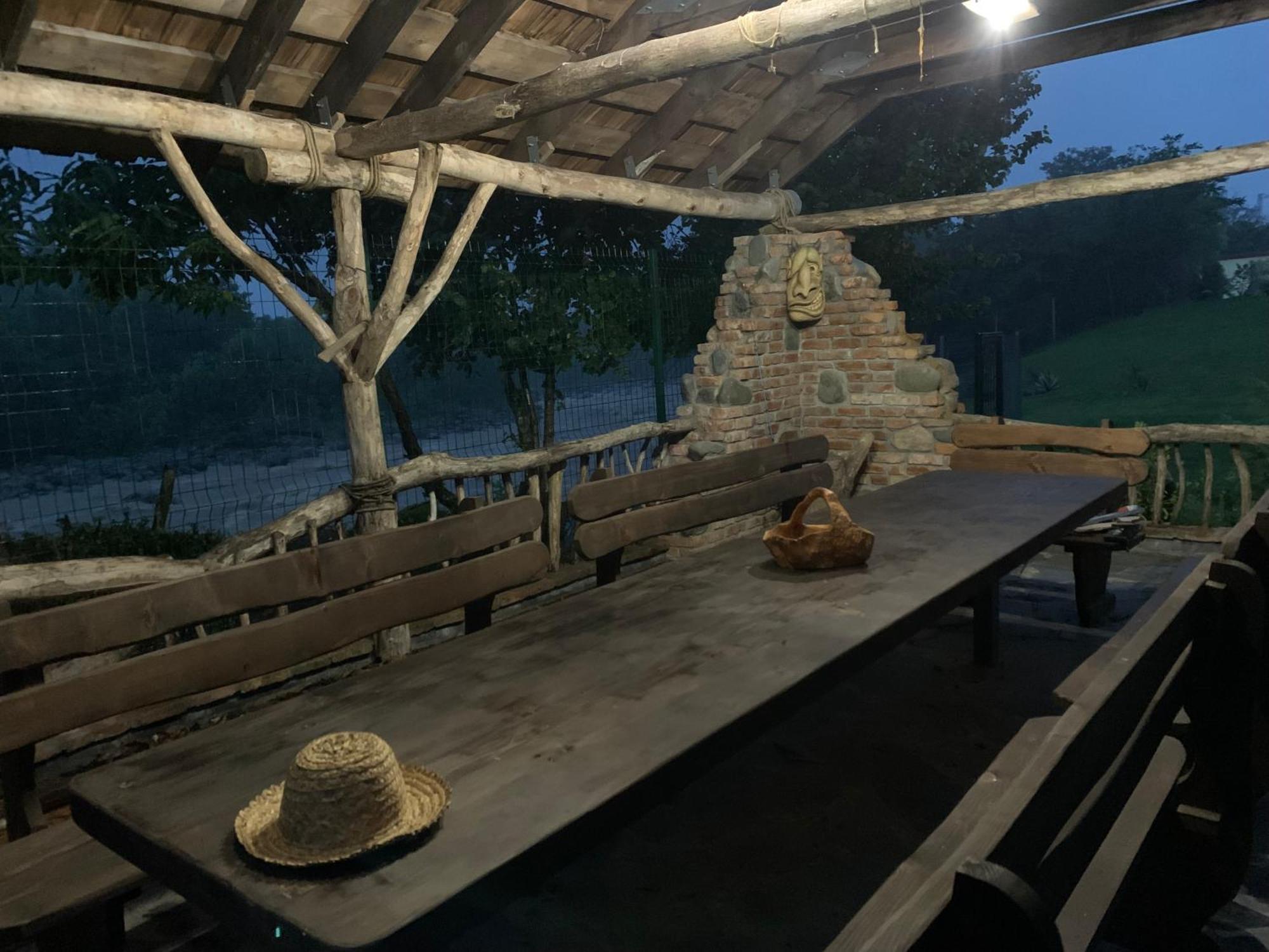 River House Дом отдыха Ozurget'i